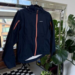 Patagonia Women’s Wind/Rain Jacket
